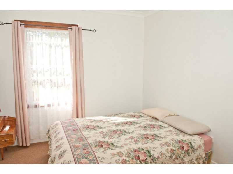 94 East Barrack Street, Deloraine TAS 7304