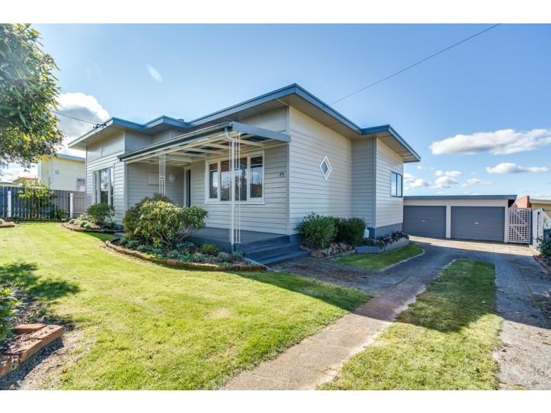 75 West Goderich Street, Deloraine TAS 7304