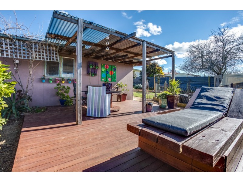 75 West Goderich Street, Deloraine TAS 7304