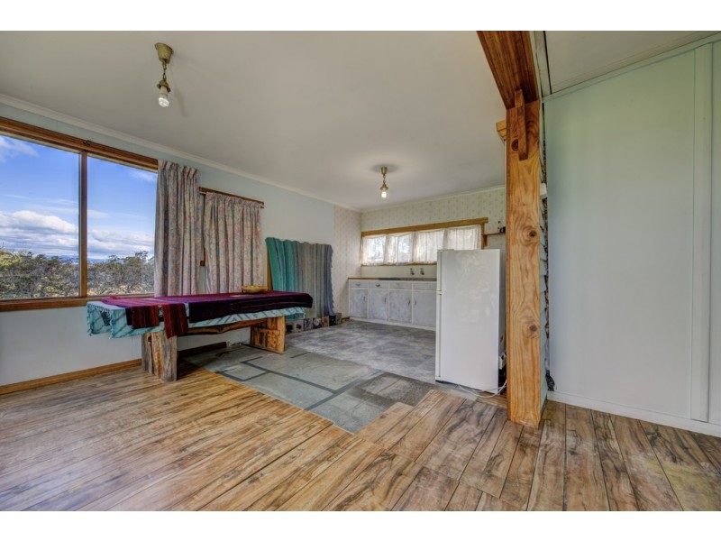 2 Eynens Road, Weetah TAS 7304
