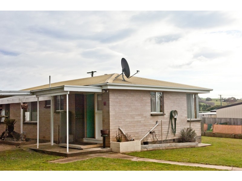 23 Grigg Street, Deloraine TAS 7304