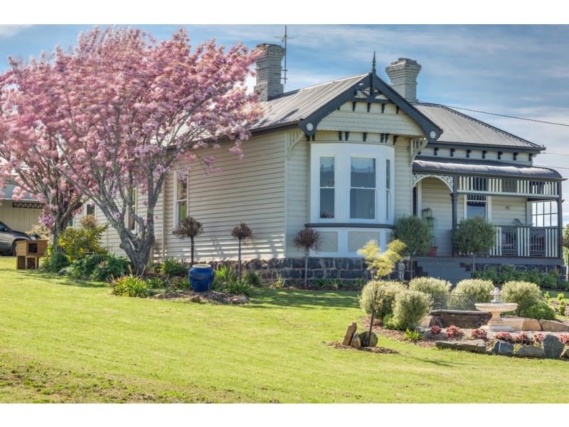 105 West Barrack Street, Deloraine TAS 7304