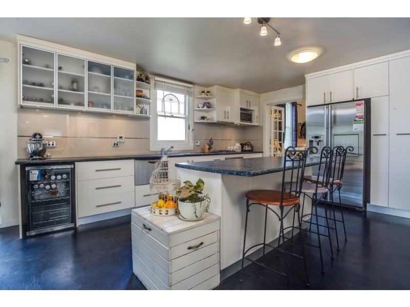 105 West Barrack Street, Deloraine TAS 7304