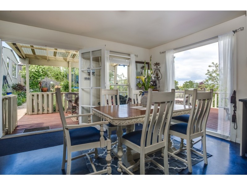 105 West Barrack Street, Deloraine TAS 7304