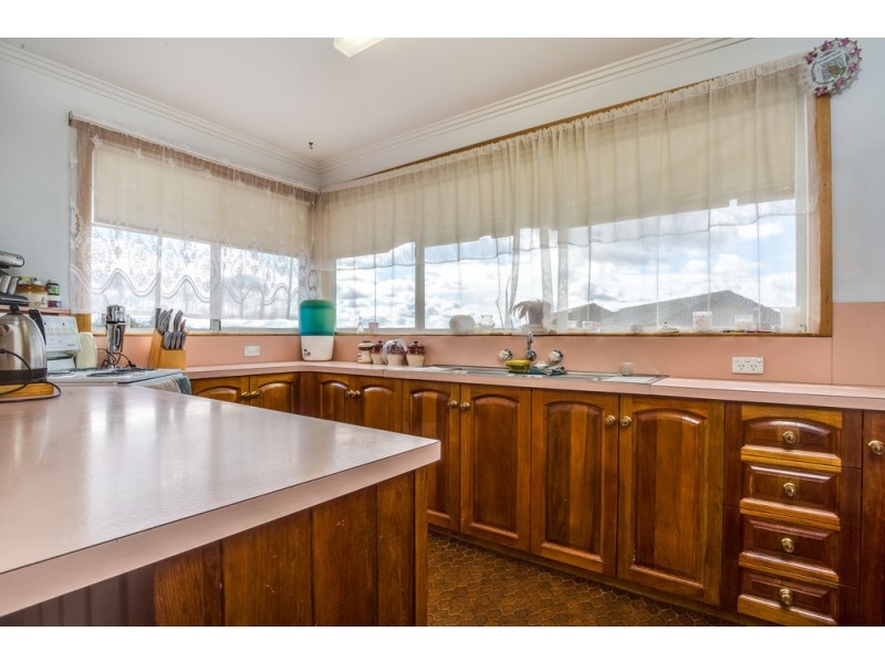 39 Gay Street, Deloraine TAS 7304