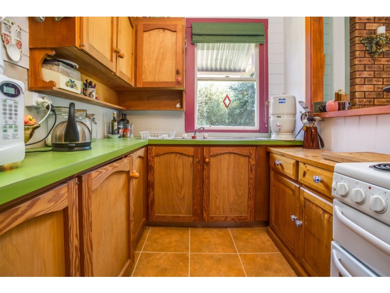 76 West Goderich Street, Deloraine TAS 7304