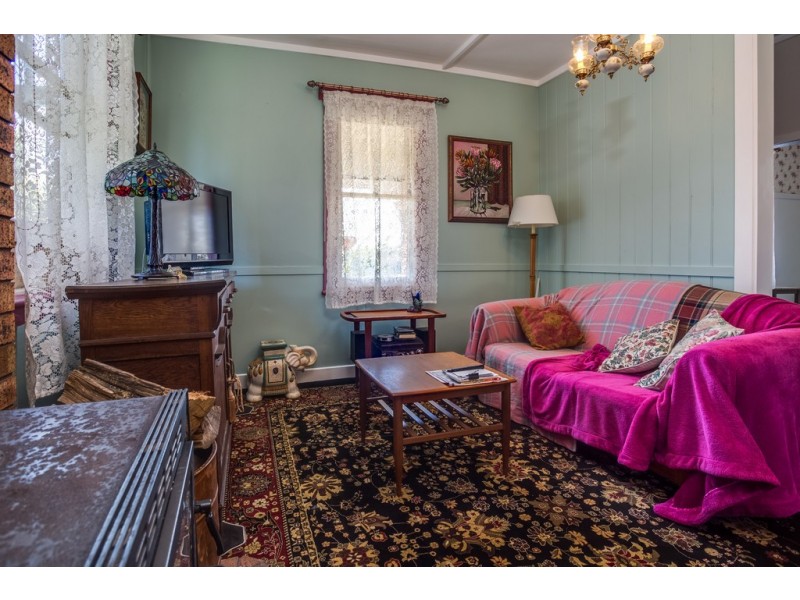 76 West Goderich Street, Deloraine TAS 7304