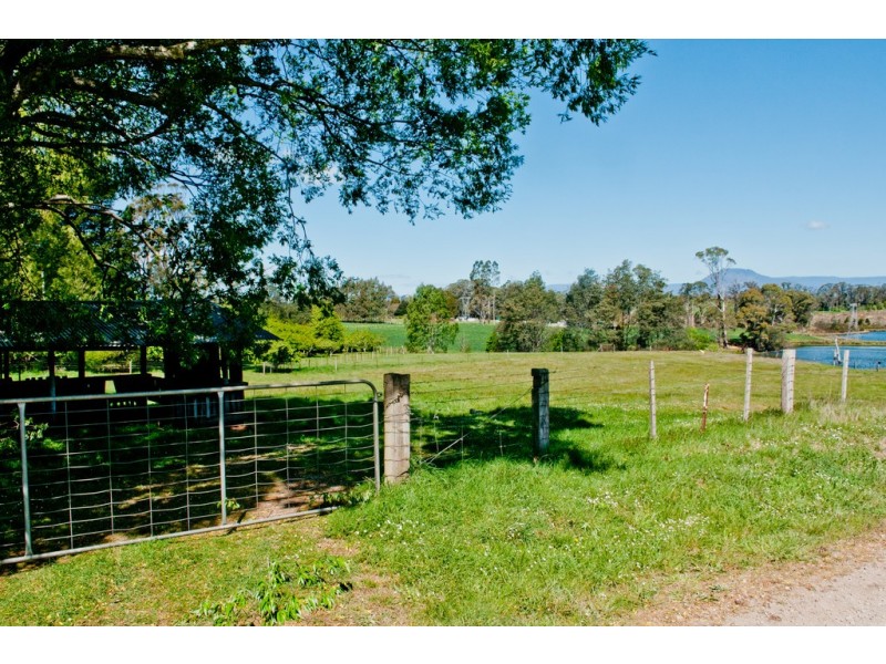 5091 Bass Highway, Deloraine TAS 7304