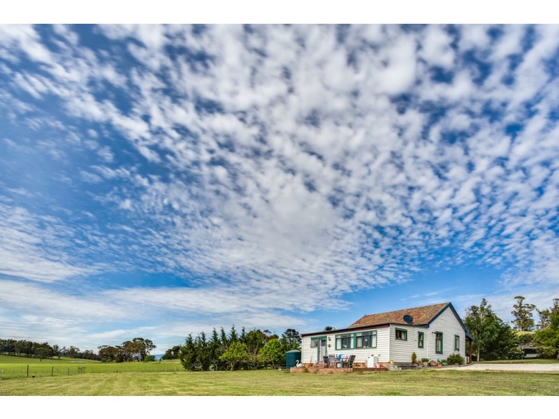 6228 Bass Highway, Elizabeth Town TAS 7304