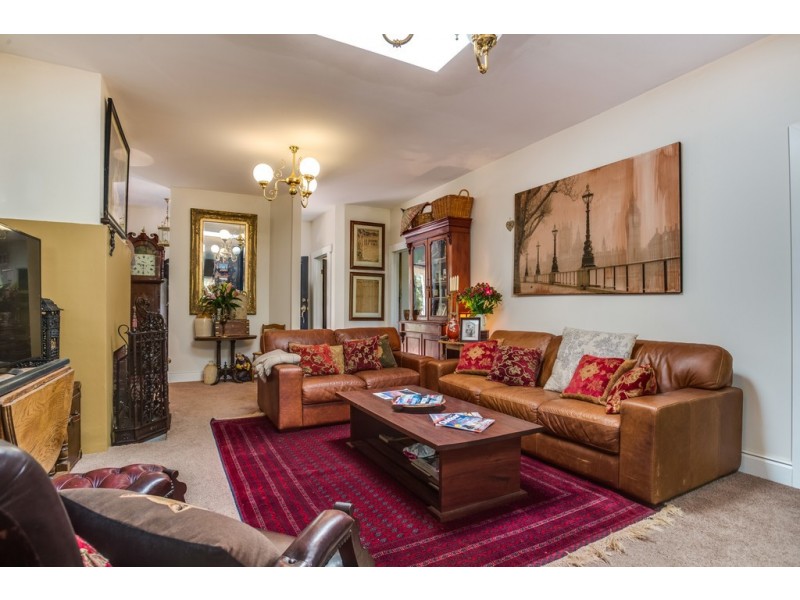 40 West Barrack Street, Deloraine TAS 7304