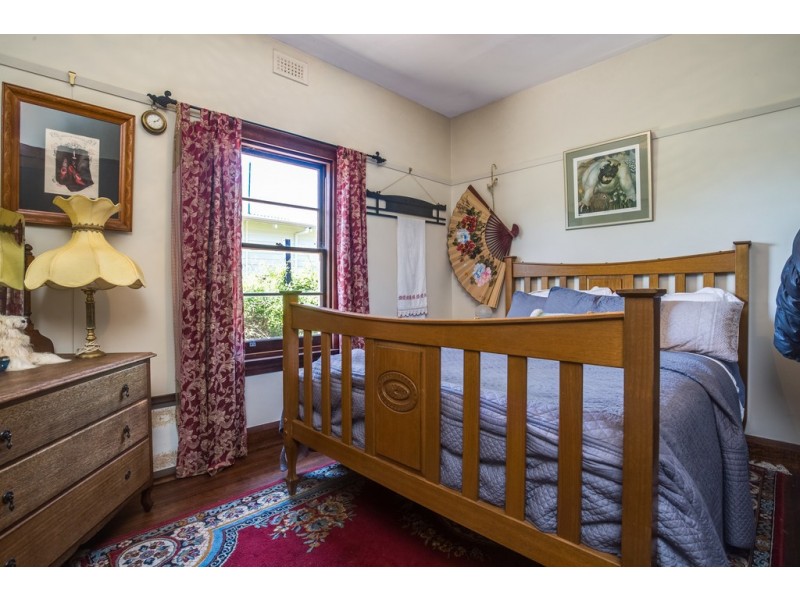 40 West Barrack Street, Deloraine TAS 7304