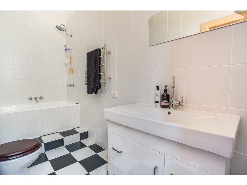 40 West Barrack Street, Deloraine TAS 7304
