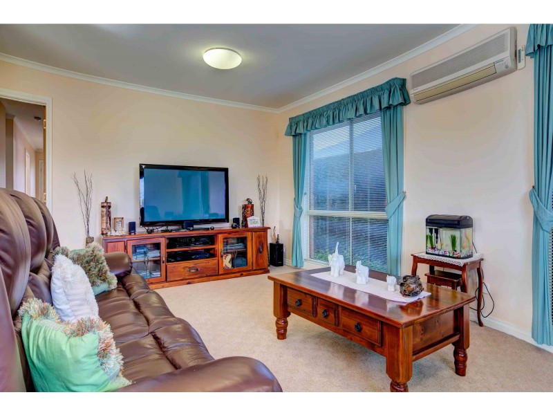 11 Alison Court, Westbury TAS 7303