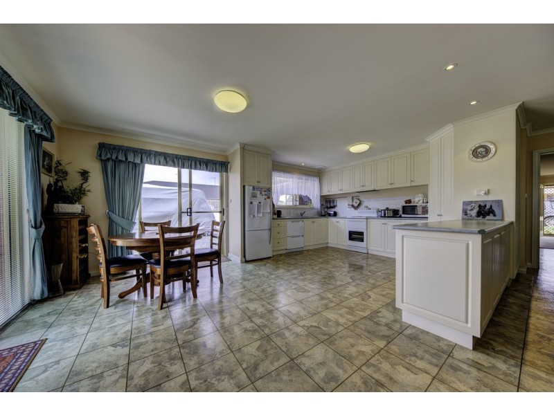 11 Alison Court, Westbury TAS 7303