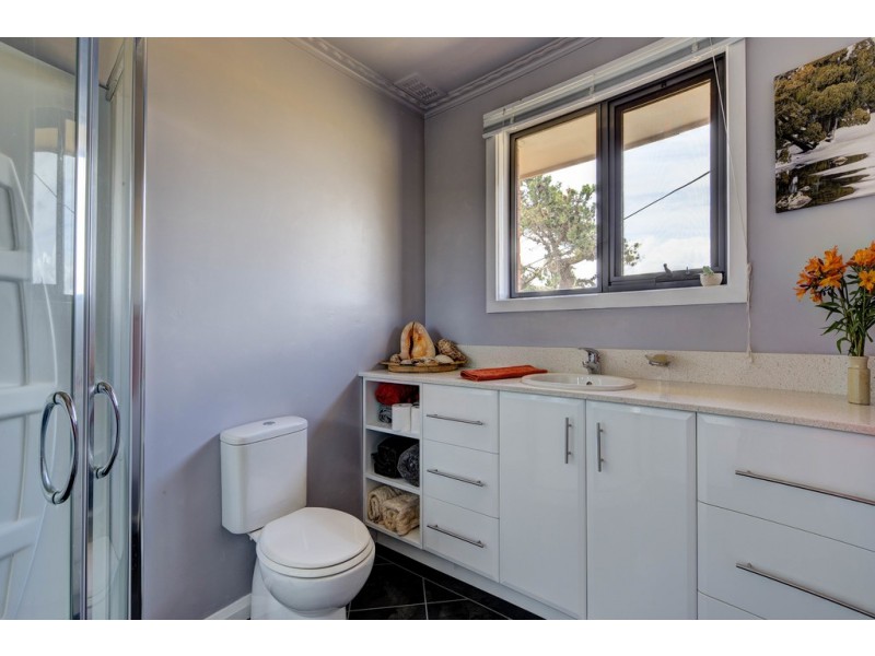 5 Johnstones Lane, Deloraine TAS 7304