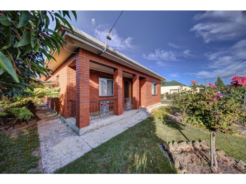 10 Lyall Street, Westbury TAS 7303