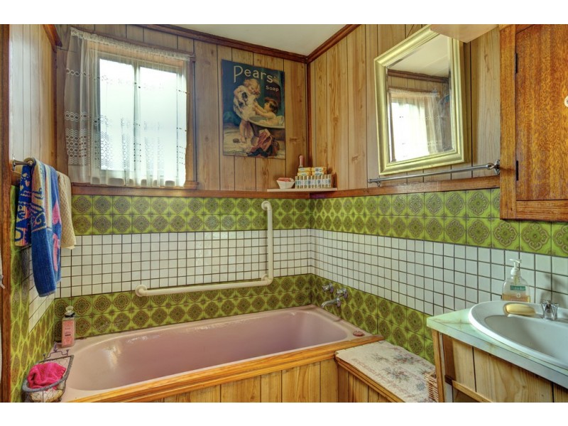 10 Lyall Street, Westbury TAS 7303