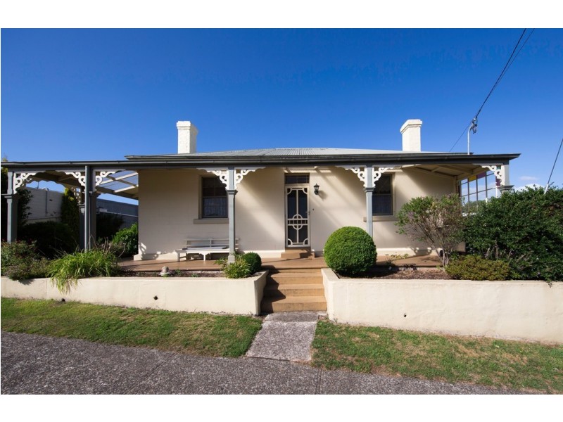 77 Emu Bay Road, Deloraine TAS 7304