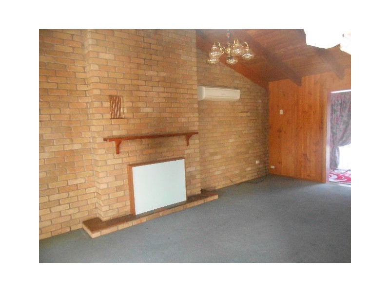 12 Commonwealth Court, Penguin TAS 7316