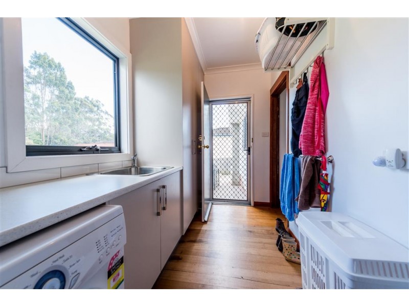 28 Devonport Road, Quoiba TAS 7310