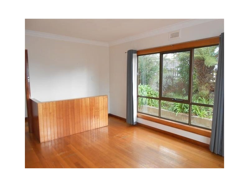 19 Sampson Street, Hillcrest TAS 7320