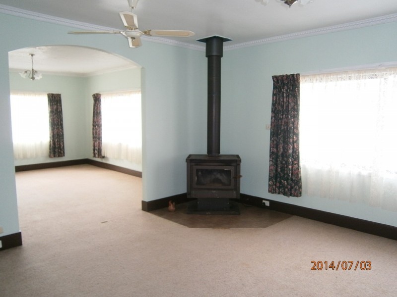 54 Saunders Street, Wynyard TAS 7325