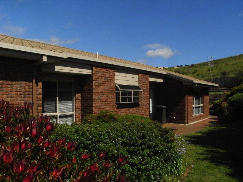 16 Freestone Crescent, Wynyard TAS 7325