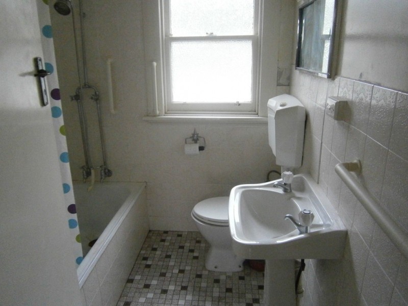 92 David, East Devonport TAS 7310