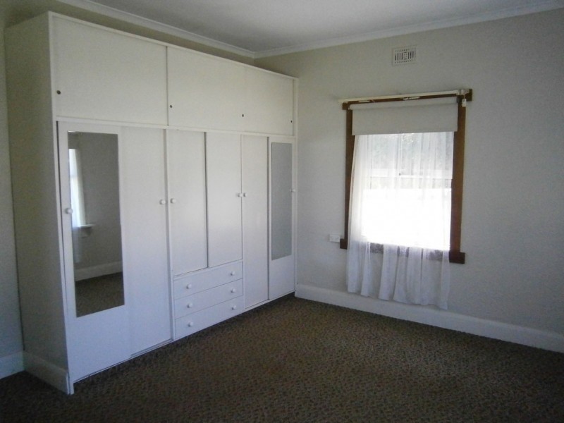 92 David, East Devonport TAS 7310
