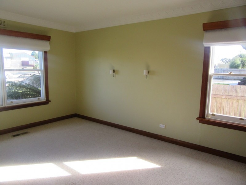 72 Don Road, Devonport TAS 7310