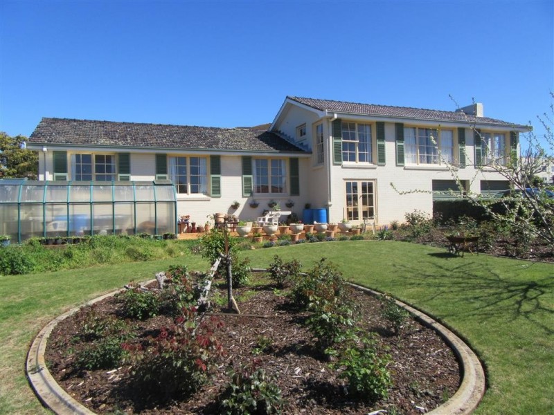 3 Pelion Place, Devonport TAS 7310