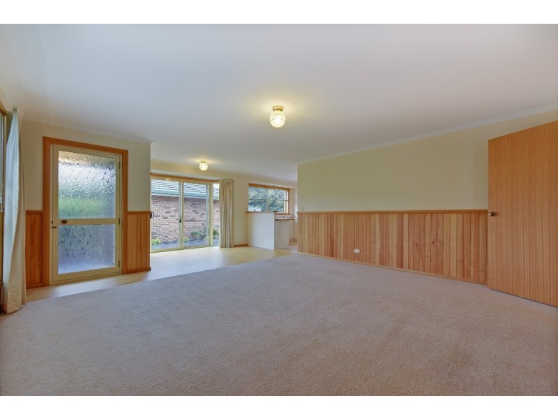 1/100a Nicholls Street, Devonport TAS 7310