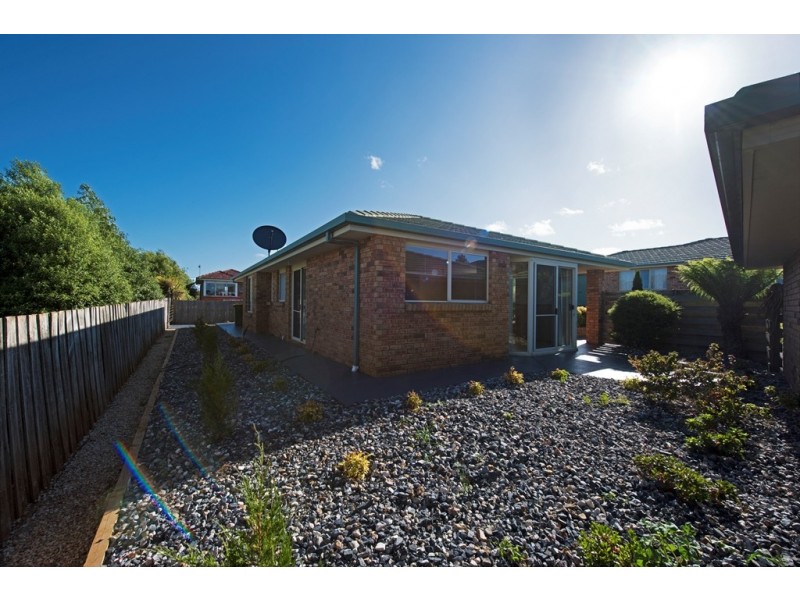 1/100a Nicholls Street, Devonport TAS 7310