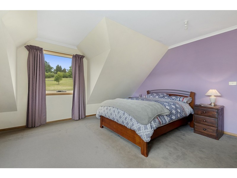 32 Camborne Drive, Acacia Hills TAS 7306
