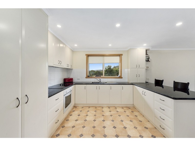 32 Camborne Drive, Acacia Hills TAS 7306