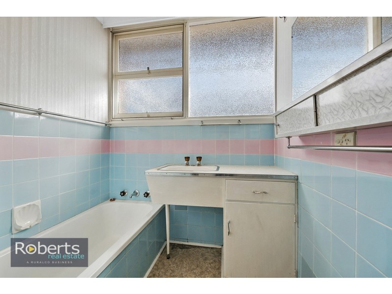 9 Manning Crescent, Devonport TAS 7310