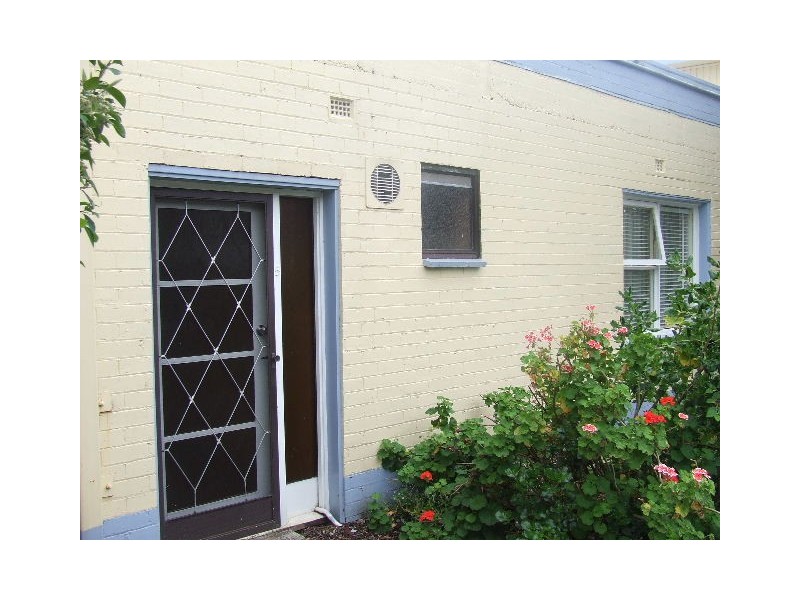 5/3 Arthur Street, Ocean Vista TAS 7320