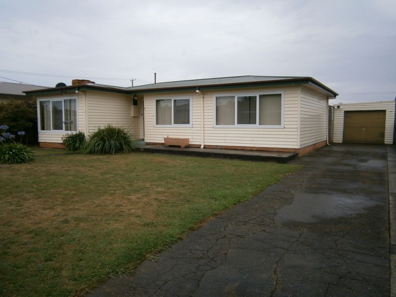2 Wayne Street, Devonport TAS 7310