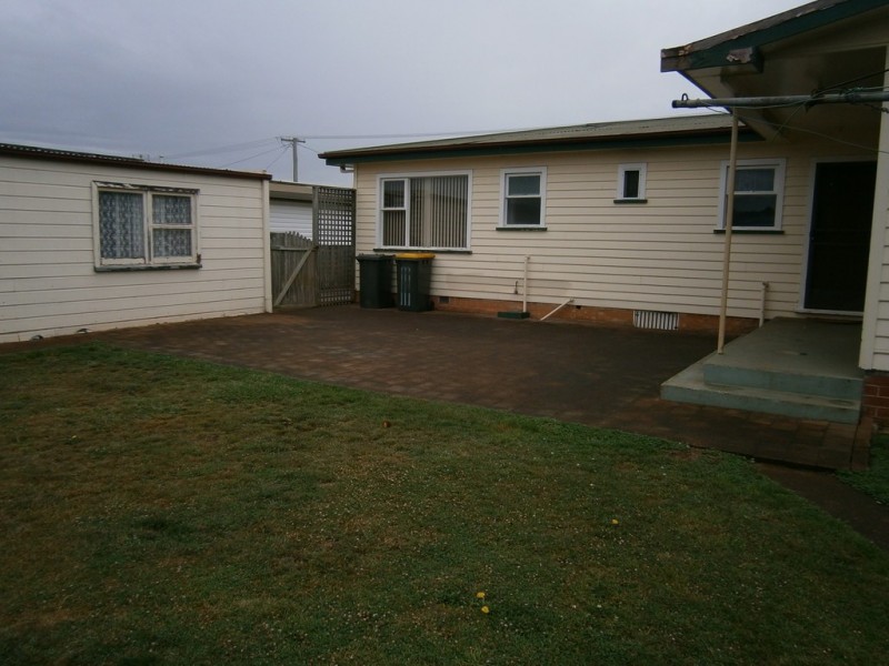 2 Wayne Street, Devonport TAS 7310
