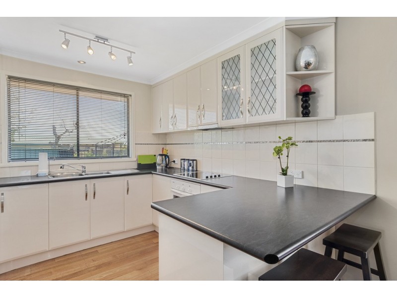 13a Highview Crescent, Devonport TAS 7310