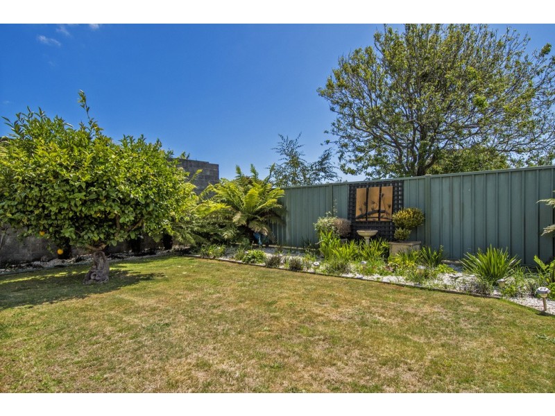 13a Highview Crescent, Devonport TAS 7310