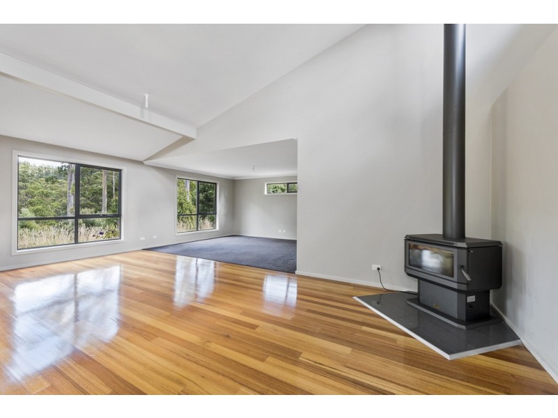 9 Penzance Place, Acacia Hills TAS 7306