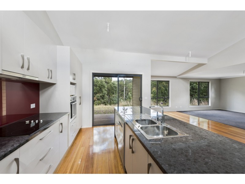 9 Penzance Place, Acacia Hills TAS 7306