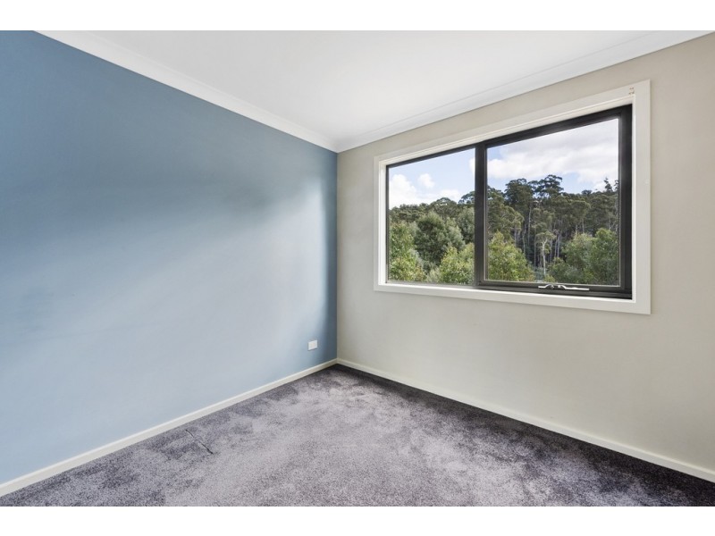 9 Penzance Place, Acacia Hills TAS 7306