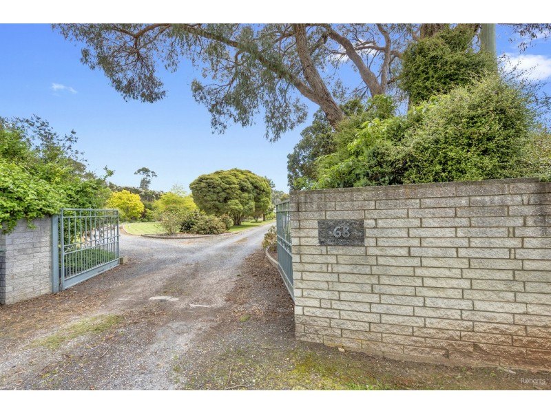 68 River Road, Ambleside TAS 7310