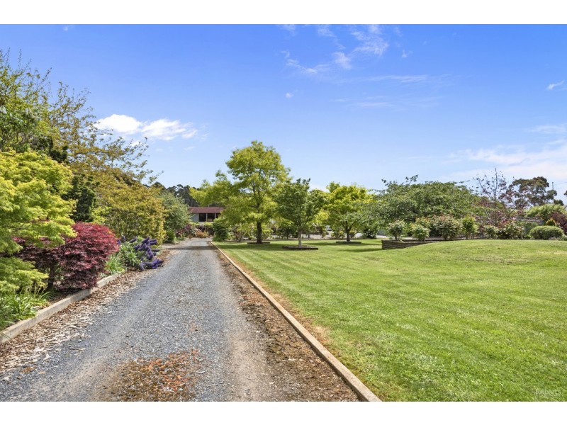 68 River Road, Ambleside TAS 7310