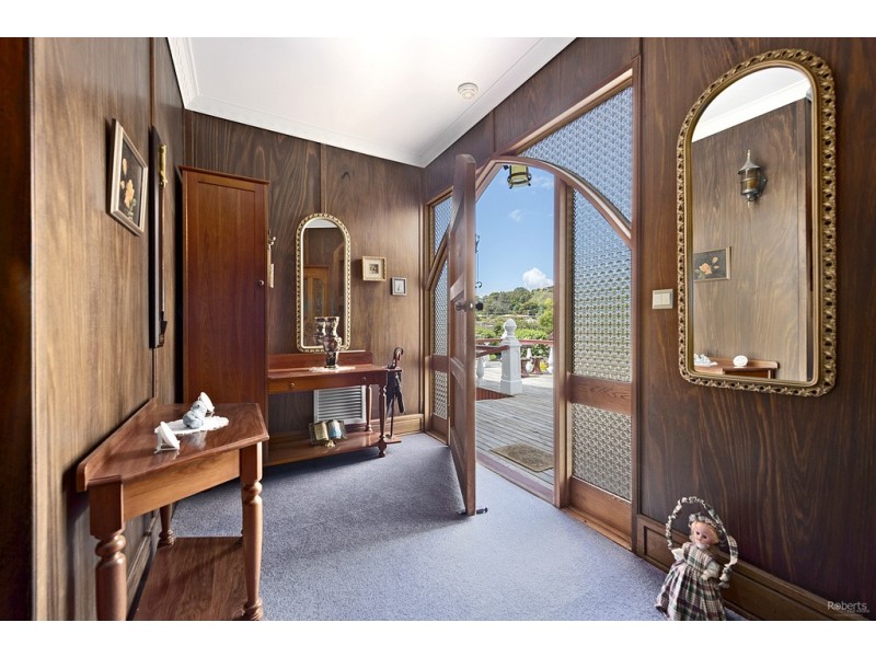68 River Road, Ambleside TAS 7310