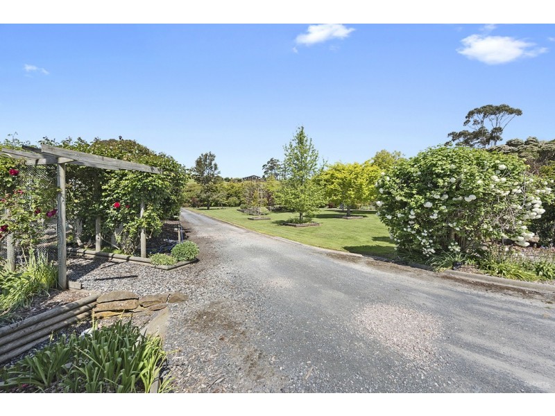 68 River Road, Ambleside TAS 7310