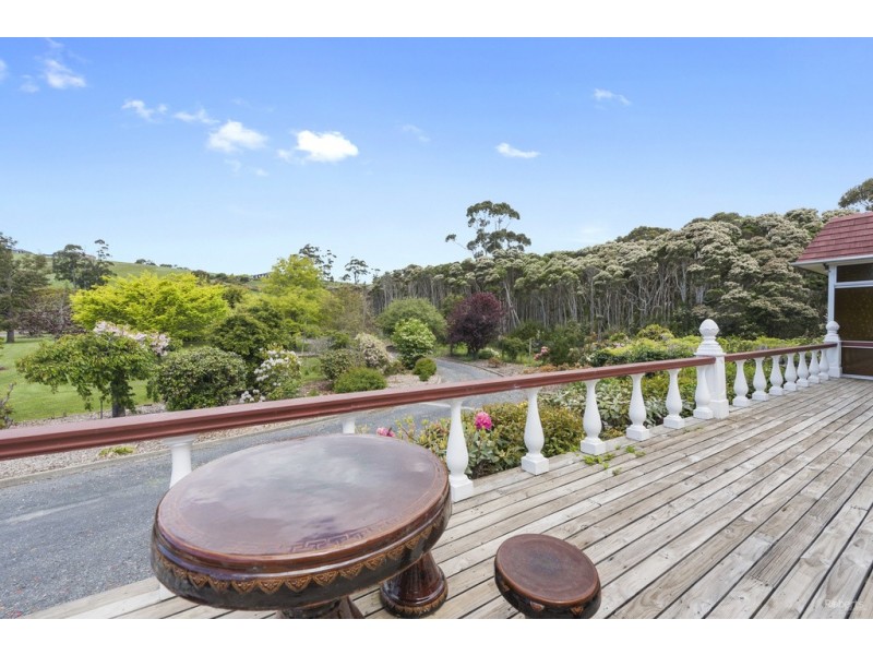 68 River Road, Ambleside TAS 7310