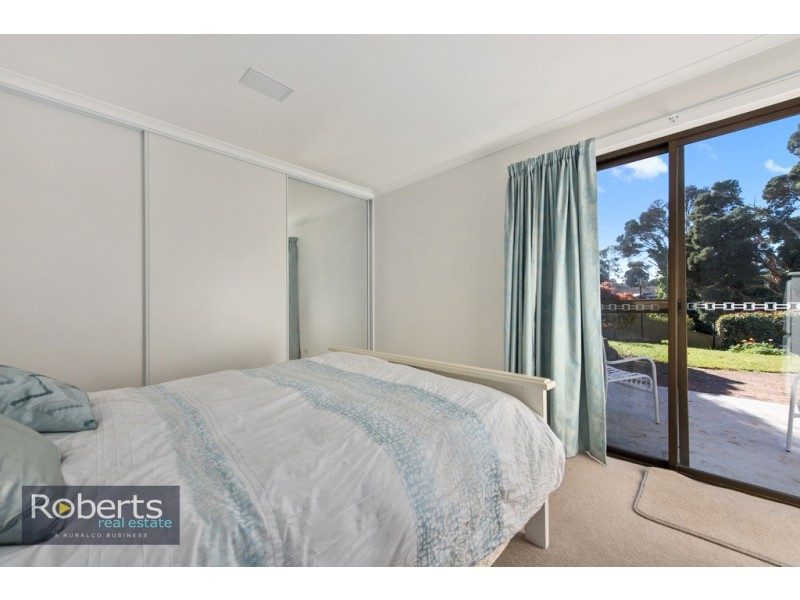 11 Wiena Crescent, Miandetta TAS 7310